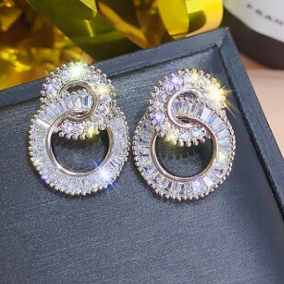 New Sterling silver diamond earrings - Picture 4 of 4